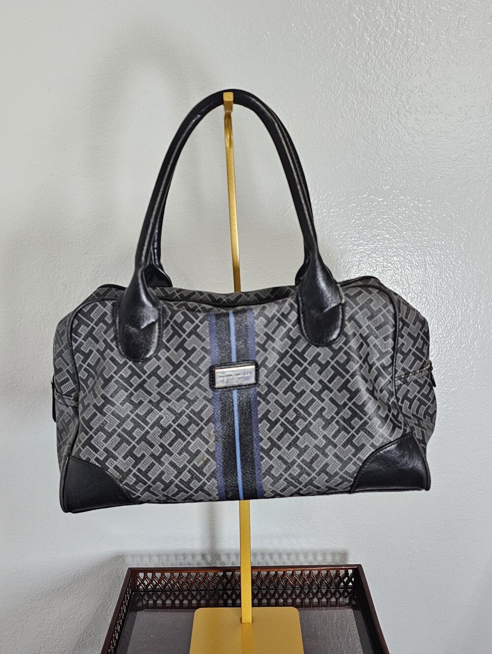 Tommy Hilfiger Gray Patterned Satchel Bag with Blue Stripe. Size 12x8x4.5 Inches